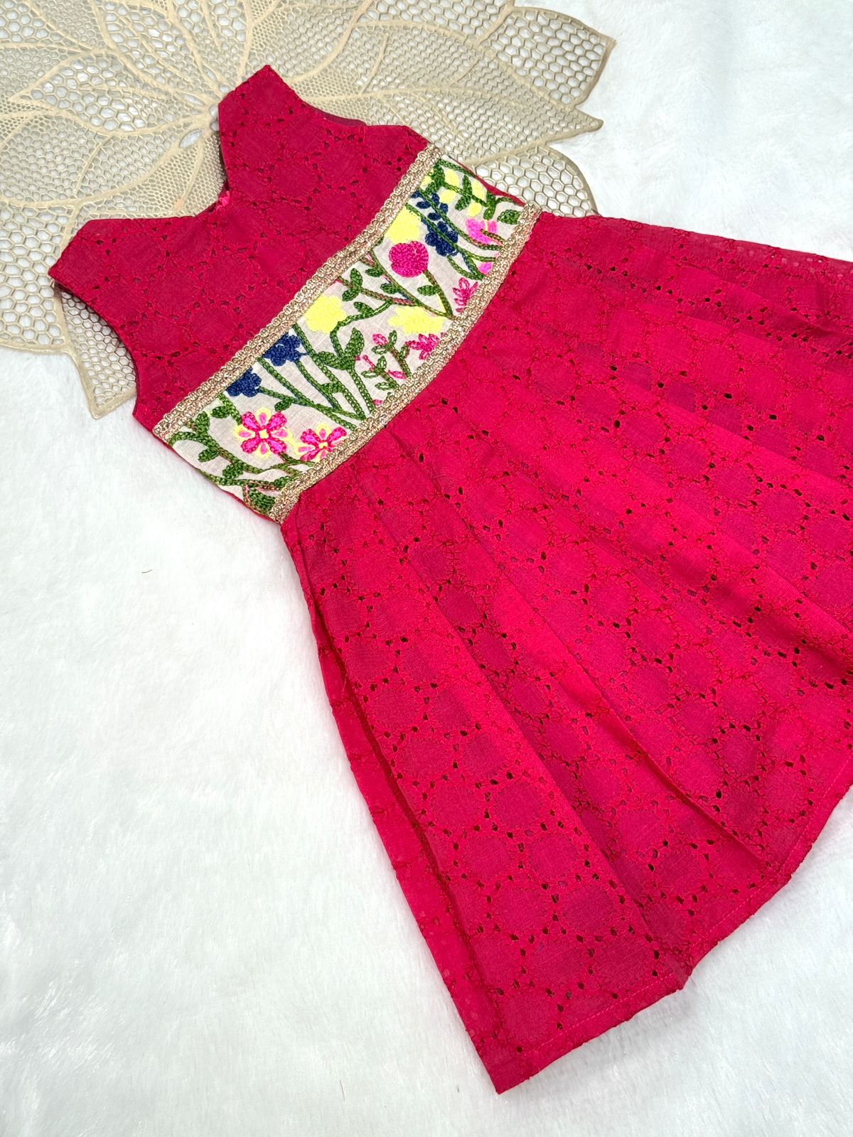 SUNBLUSH- SC904- PINK FLORAL FROCK