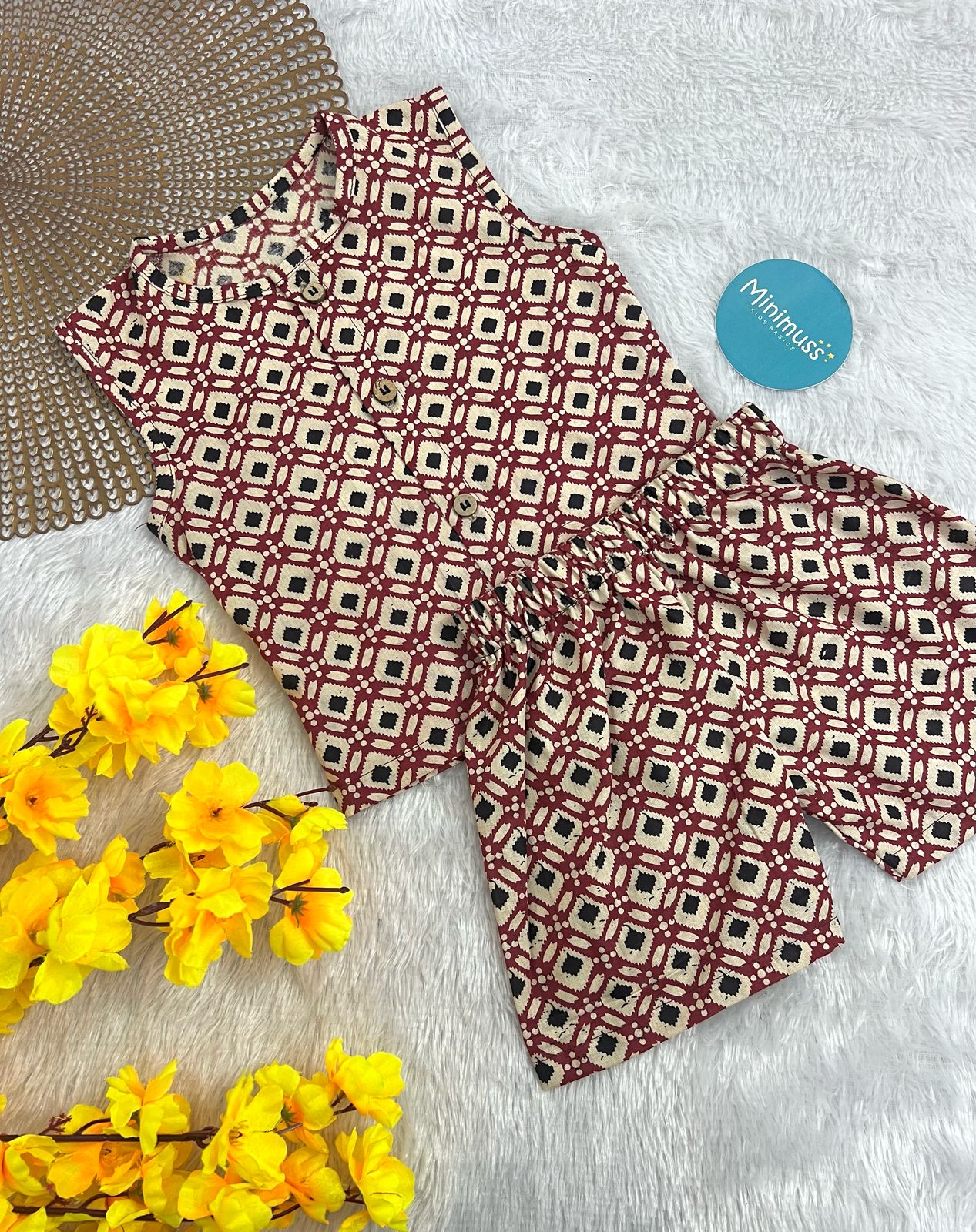 C44 FUNDAY AJRAKH HALFWHITE MAROON CO-ORD SET