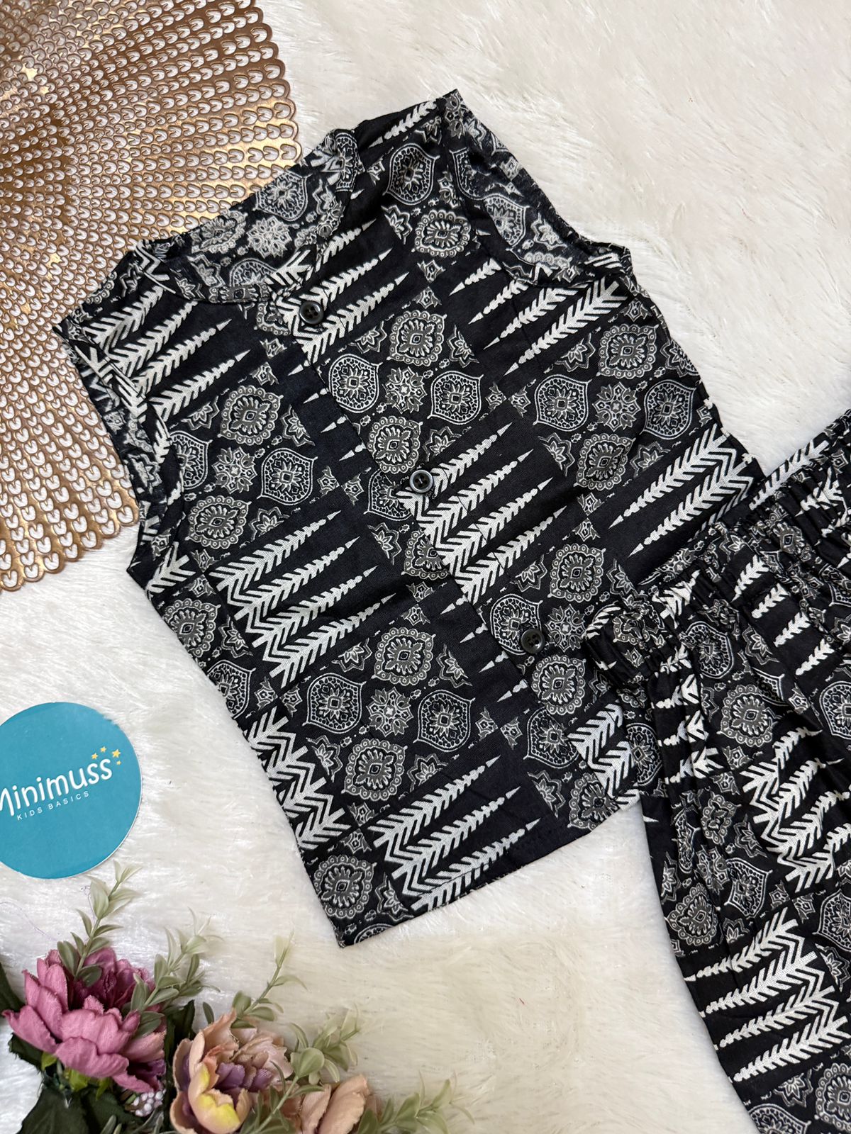 DAILY PLAY- DC021 BLACK WHITE COORD SET