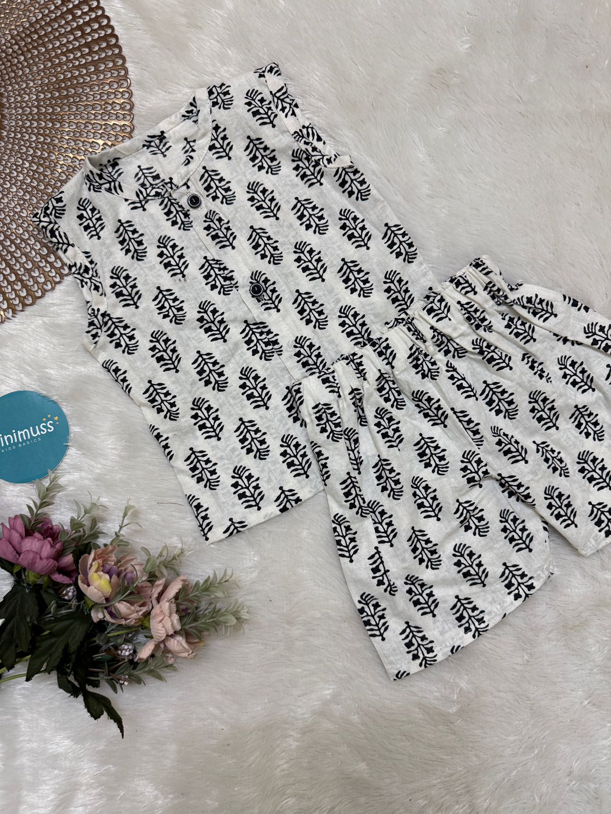 DAILY PLAY- DC030 WHITE  COORD SET