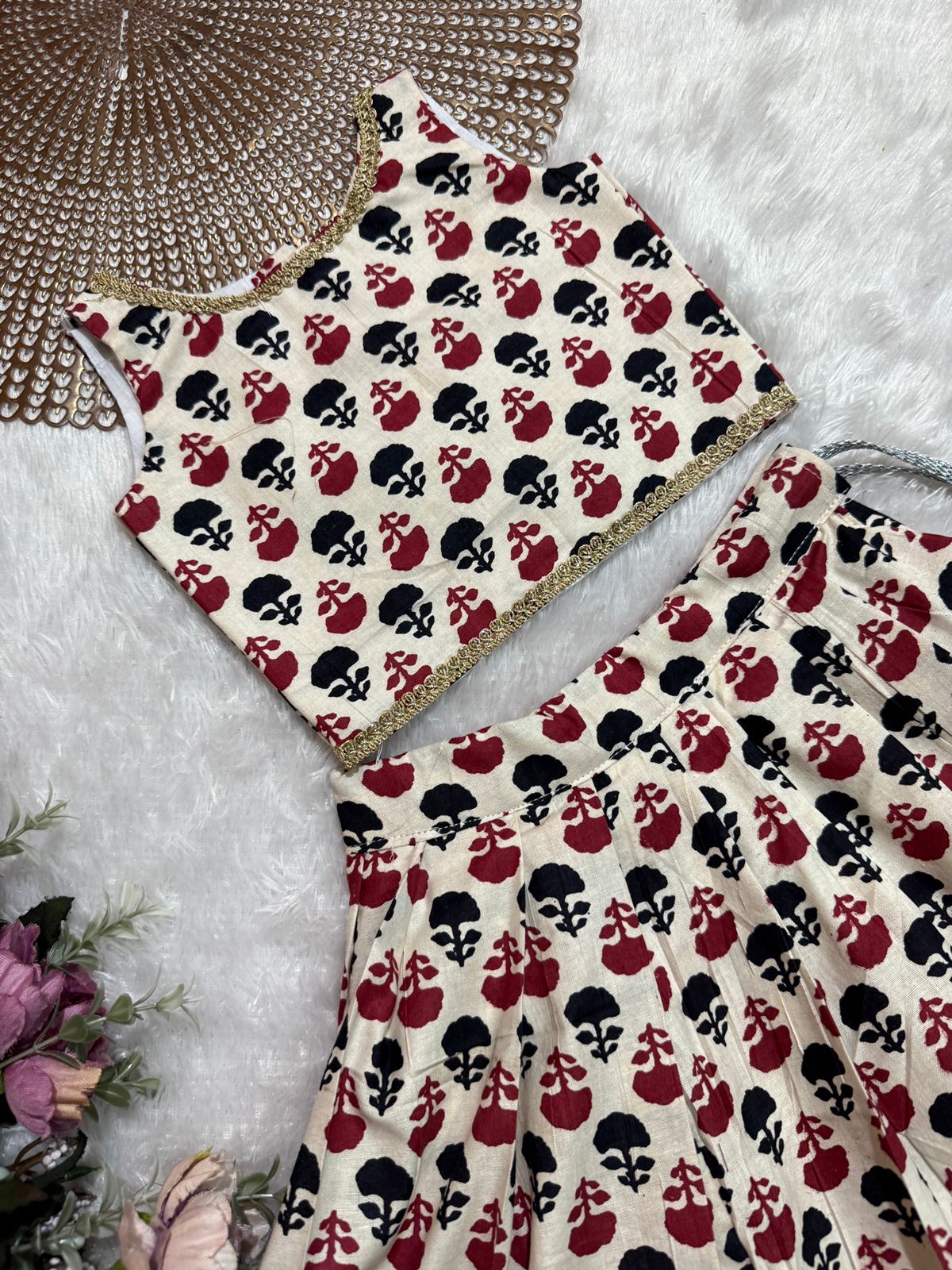 TINY DESI-DC099 WHITE AJRAKH SKIRT SET