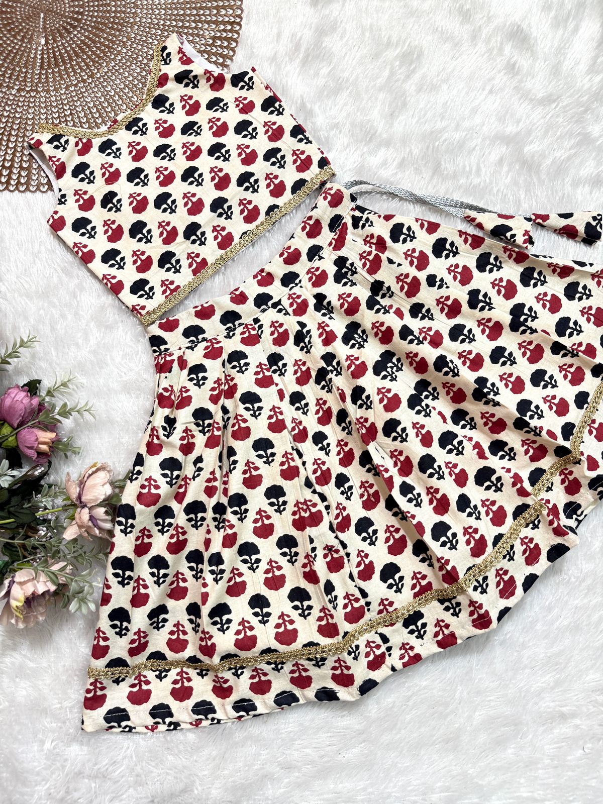 TINY DESI-DC099 WHITE AJRAKH SKIRT SET