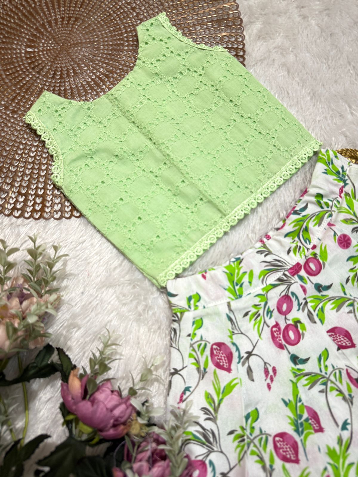 GLOW & FLOW -CP015 GREEN APPLE  WHITE SKIRT SET