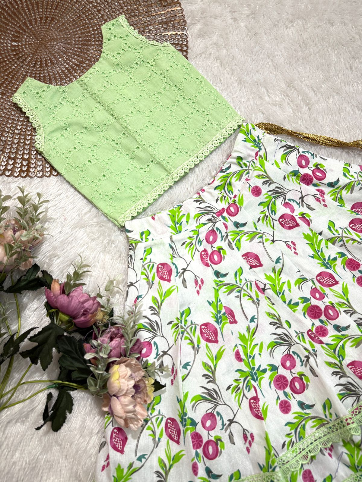 GLOW & FLOW -CP015 GREEN APPLE  WHITE SKIRT SET