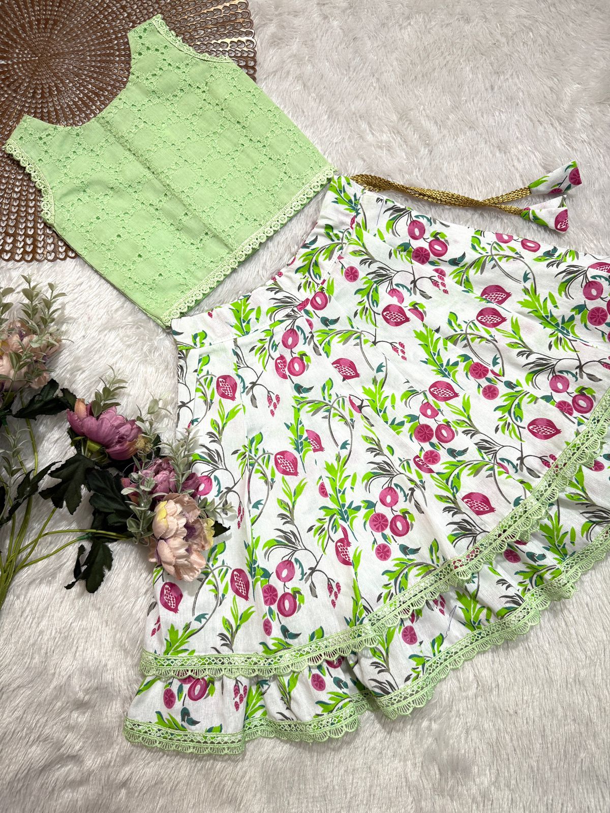 GLOW & FLOW -CP015 GREEN APPLE  WHITE SKIRT SET
