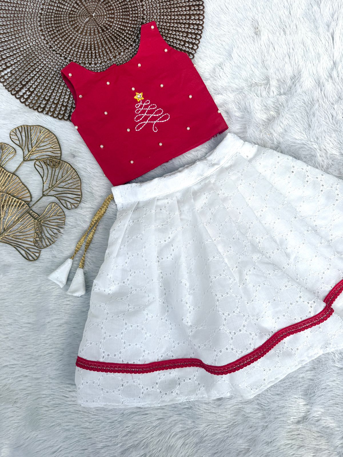 MERRY MINIMUSS- CP029-RED WHITE CHRISTMAS TREE SKIRT SET