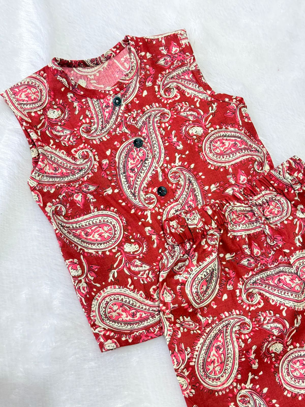 DAILY PLAY-SC501-RED PAISLEY SUMMER COORD SET