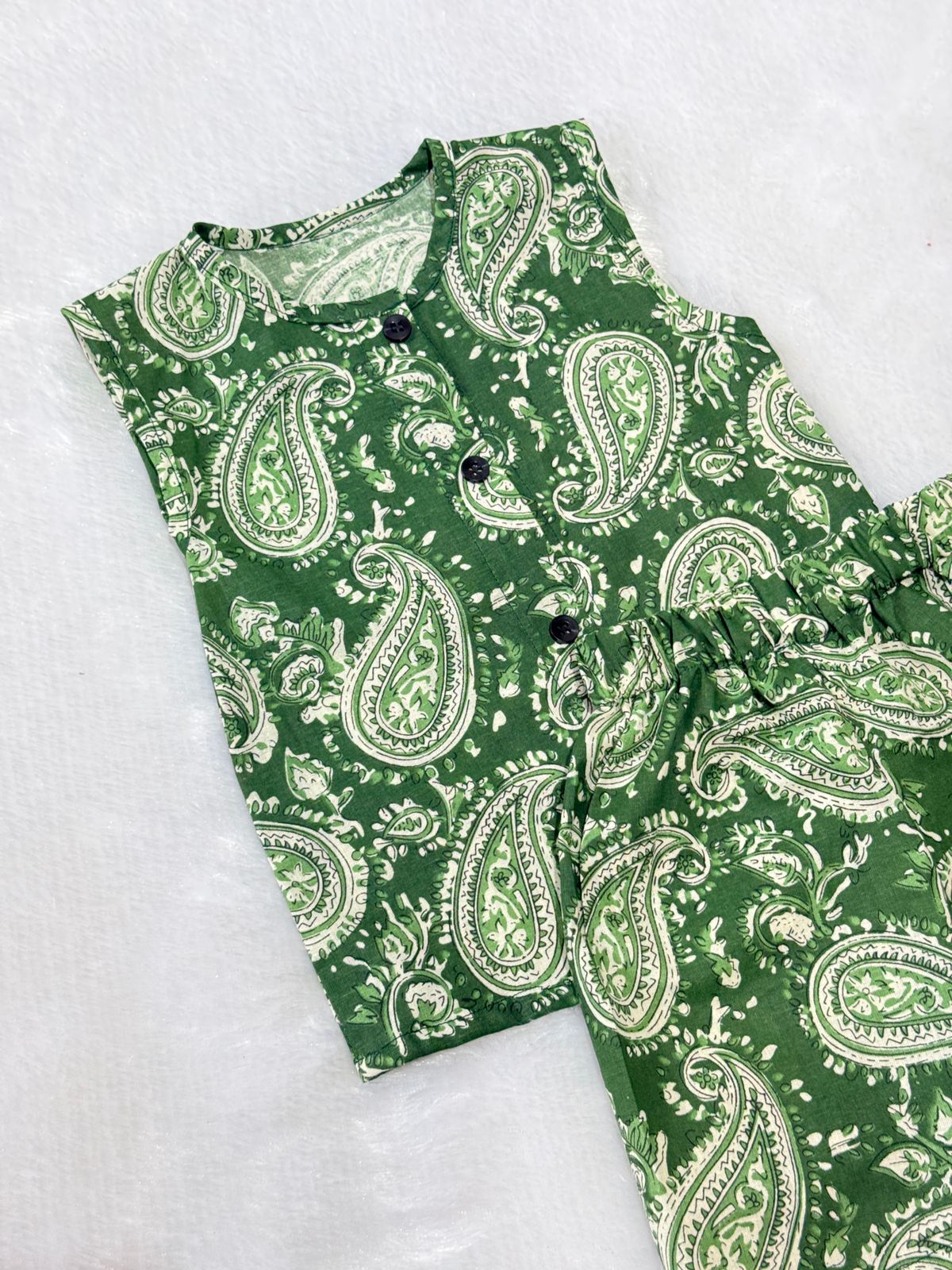 DAILY PLAY-SC502-GREEN PAISLEY SUMMER COORD SET