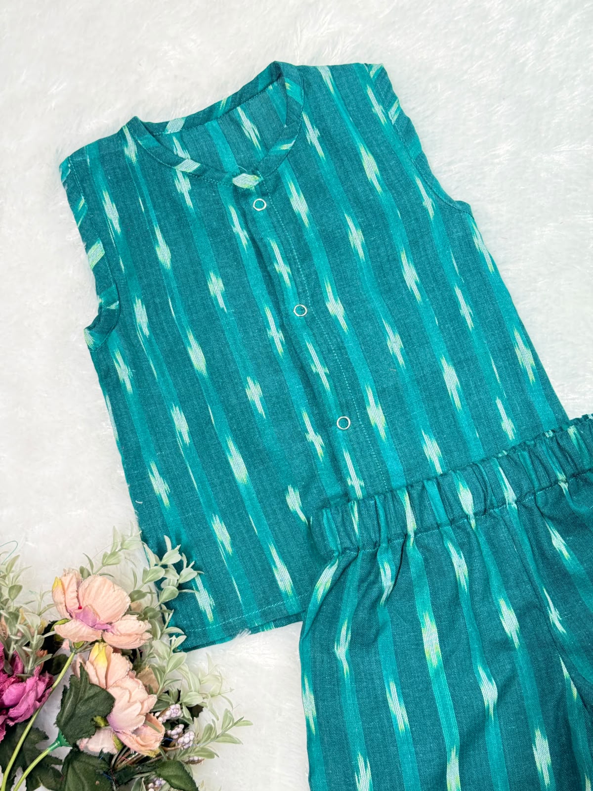 DAILY PLAY -NYC032- EMERALD GREEN IKKAT COORD SET