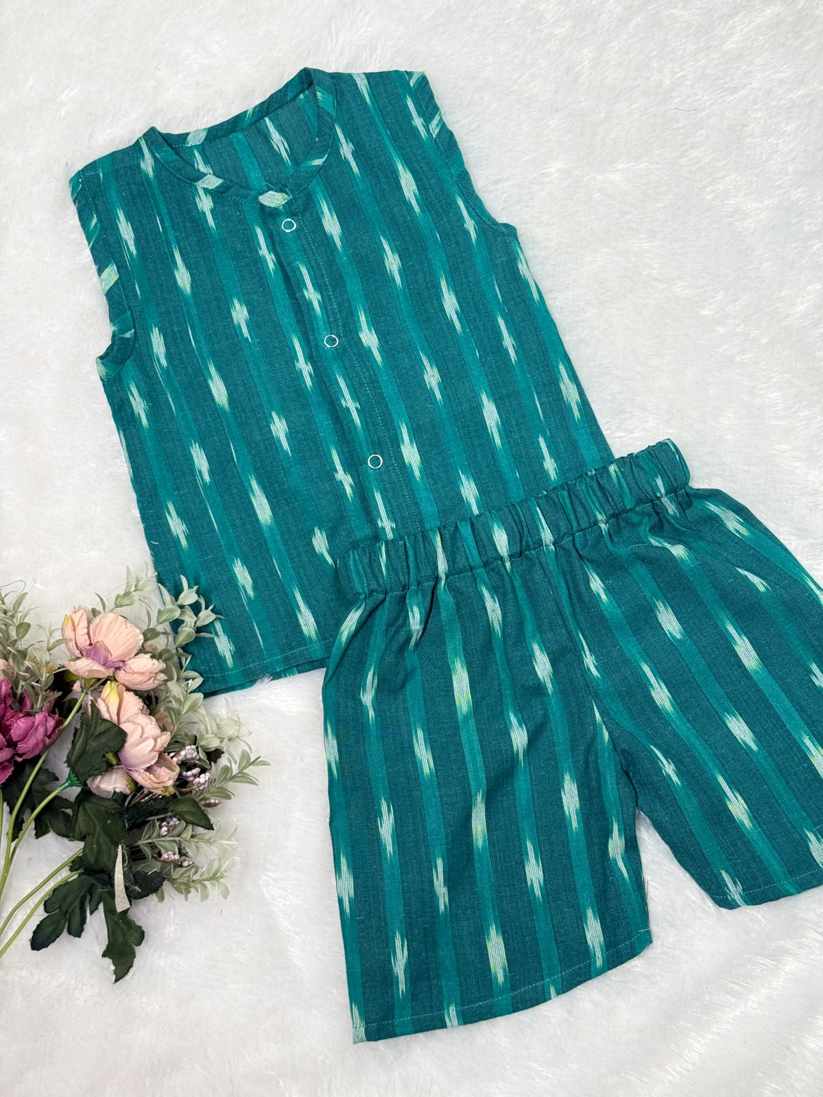 DAILY PLAY -NYC032- EMERALD GREEN IKKAT COORD SET
